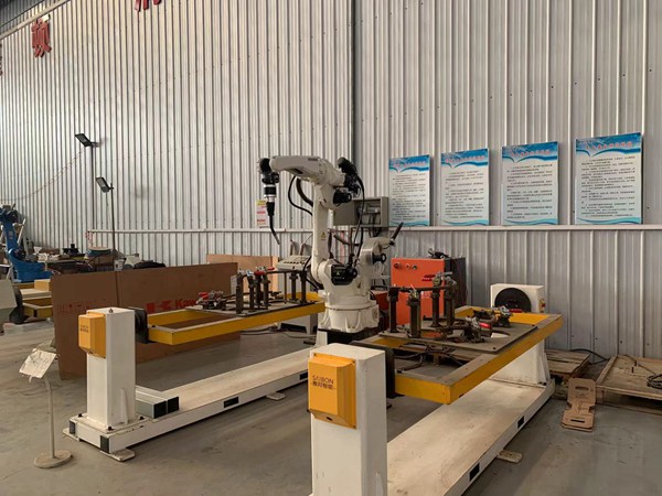 鋼管自動(dòng)焊接設(shè)備的特點(diǎn)