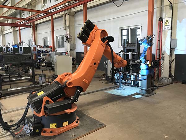 什么是工業(yè)焊接機(jī)器人的運(yùn)動(dòng)控制系統(tǒng)？