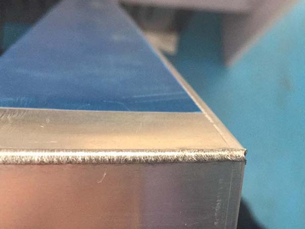 哪些因素會影響自動焊接設(shè)備的焊接質(zhì)量？