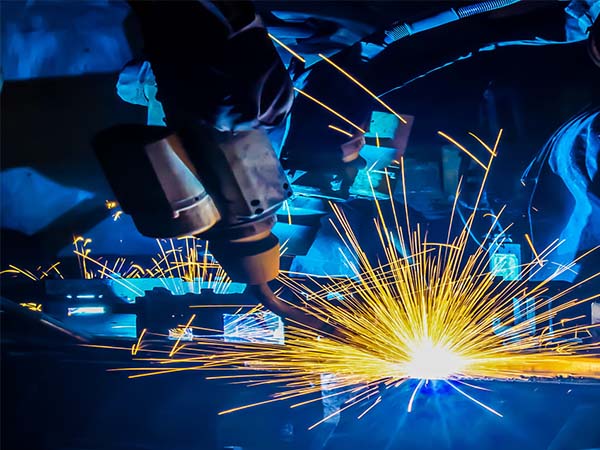 自動(dòng)化焊機(jī)焊接效率高