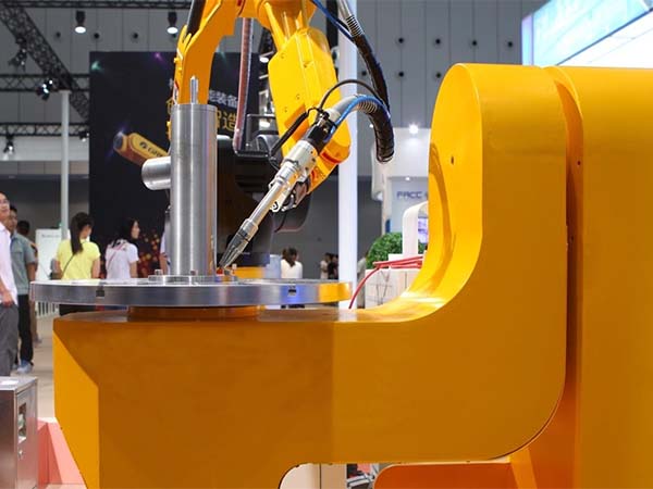 軸類機(jī)器人焊接工作站