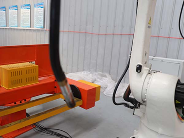 機器人焊接設(shè)備的回本周期比較短 機器人焊接設(shè)備的回本周期比較短