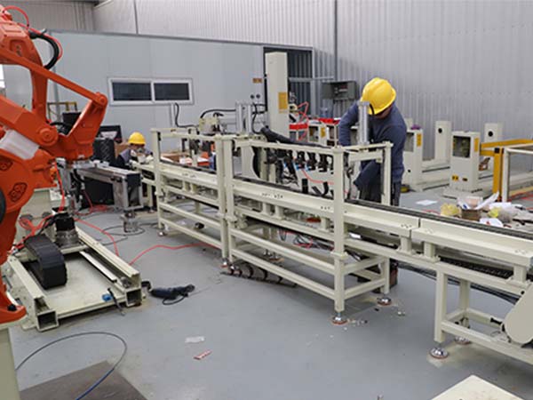 如何正確的規(guī)劃焊接機(jī)器人生產(chǎn)線？