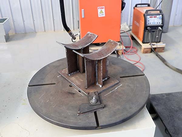 工業(yè)焊接機(jī)器人對焊件的尺寸有什么要求？