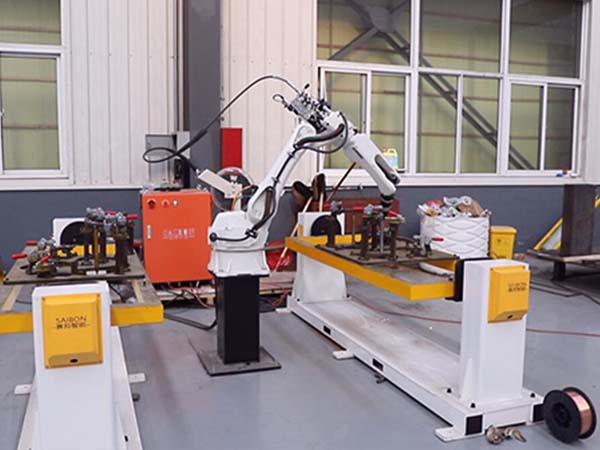 全自動(dòng)焊接機(jī)器人對(duì)各種環(huán)境的適應(yīng)性