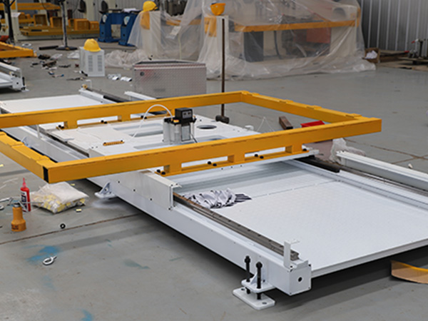 使用機(jī)器人行走地軌的注意事項(xiàng)